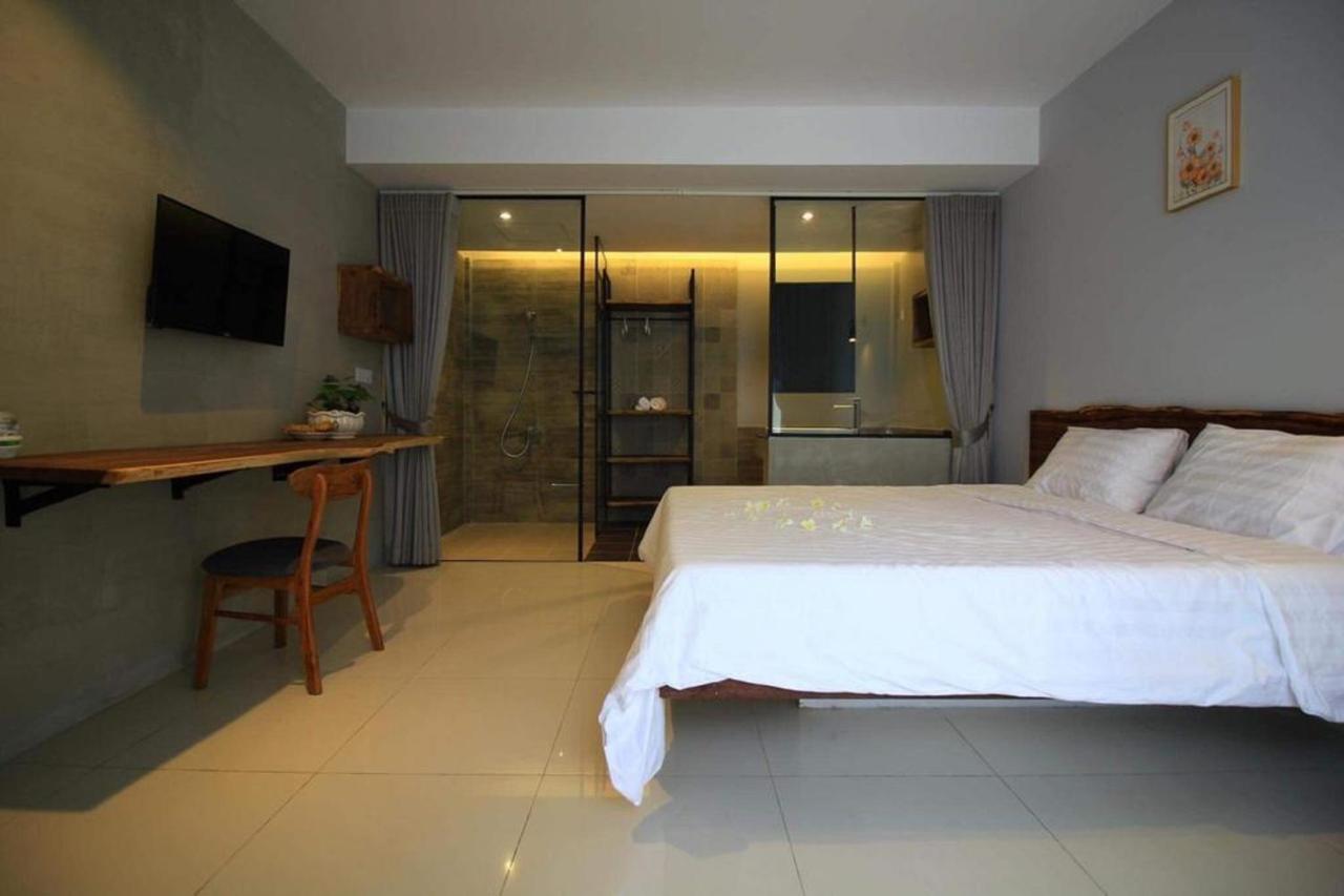 Bk Hotel Phnom Penh Eksteriør bilde