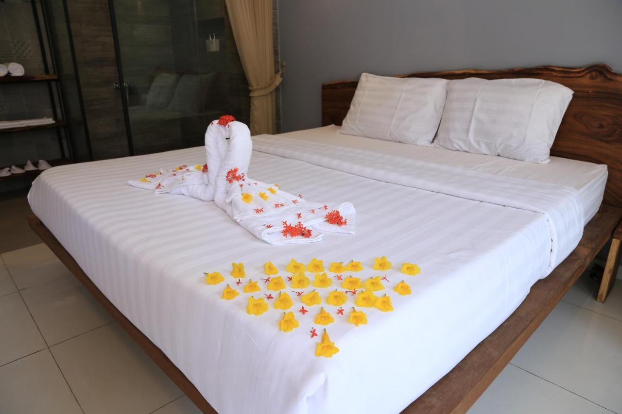 Bk Hotel Phnom Penh Eksteriør bilde